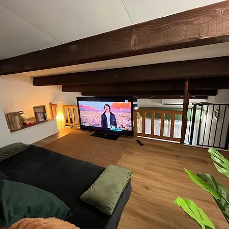 Duplex Cap D Avec Parking Lägenhet *